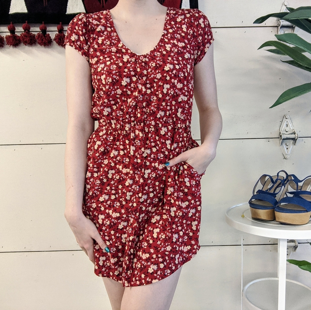 Urban Outfitters Red Floral Dress w/ POCKETS